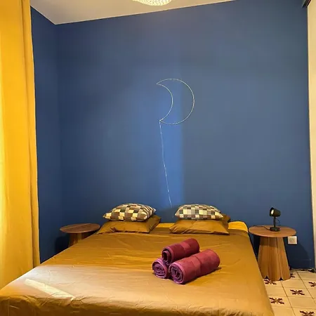 La Maison Bleue Вилла Ним